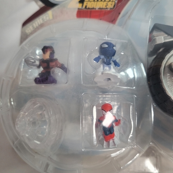 Hasbro Marvel Ultimate Spider-Man Fighter Pods Spider Cycle Launcher Pack Open - Picture 6 of 12